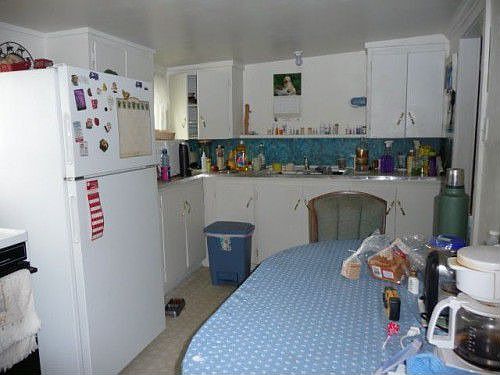 2nd image of 2205 S 3rd Ave