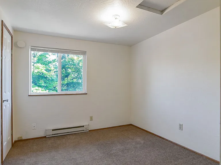 1585 Ferry Aly #1572 — Photo 11