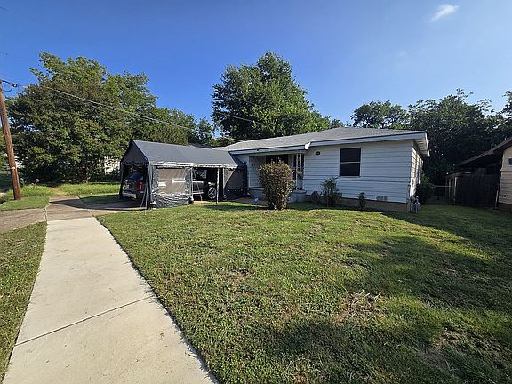 4th image of 105 E Voelter Ave
