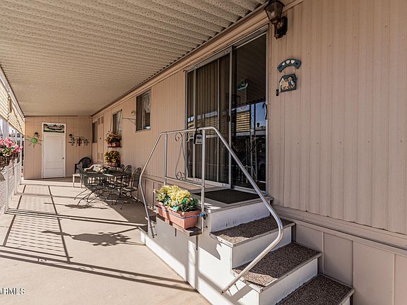 3rd image of 11425 E UNIVERSITY Drive #100