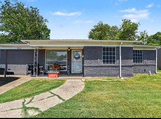 4760 Salem Dr, Mesquite, TX 75150