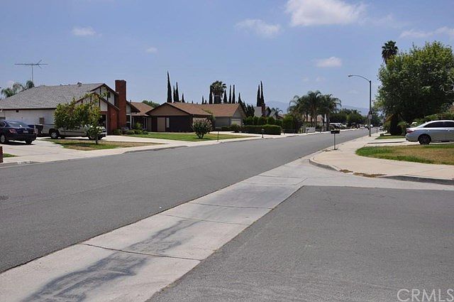 2nd image of 11141 Cameron Dr