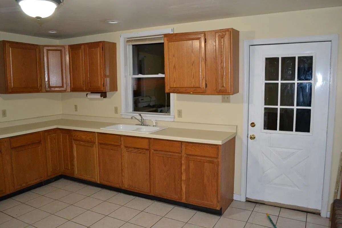 2 bed, 1088 sqft, $1,200 — Photo 2