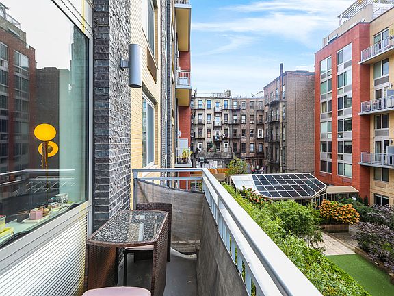 3rd image of 505 W 47th St #3CN