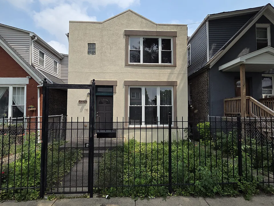 1251 N Springfield Ave #1