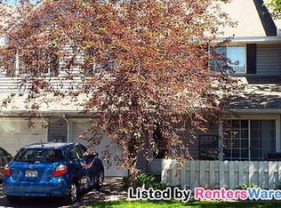 2557 Bedford Ct, Mendota Heights, MN 55120