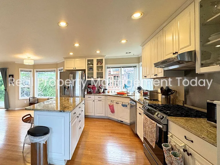 5315 Port View Pl NE — Photo 15