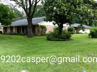 19202 Casper Dr, Spring, TX 77373