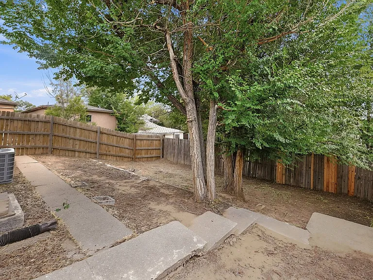 3259 N Adams St — Photo 21