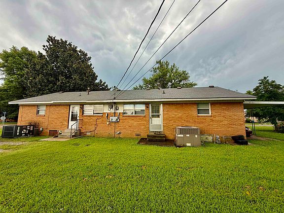 5th image of 812 Headden Dr