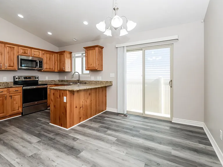 3717 N Bountiful Ln — Photo 7
