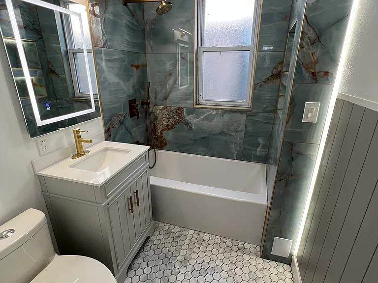 4025 N Lavergne Ave #2 — Photo 9