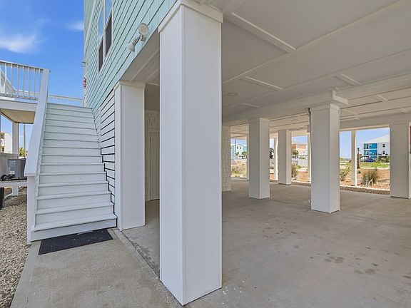 4th image of 105 Circle Dr