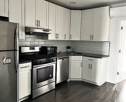 1st image of 30-10 Steinway St #2F