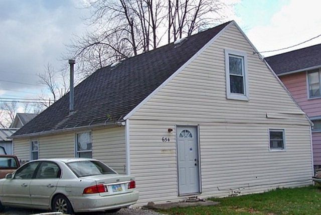 1st image of 654 Henry St