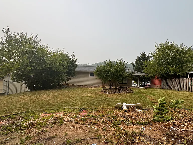 443 Bath Ave — Photo 51