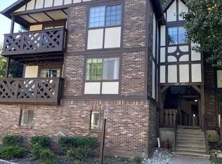 1206 Faulkner Ct, Mahwah, NJ 07430