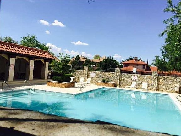 3rd image of 1700 Pico Alto Dr