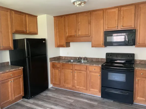 1731 River St NE, Conyers, GA 30012