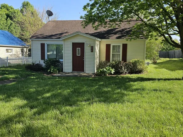 955 W Grand River Ave, Portland, MI 48875