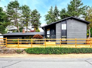 104 Madrona Park Dr, Steilacoom, WA