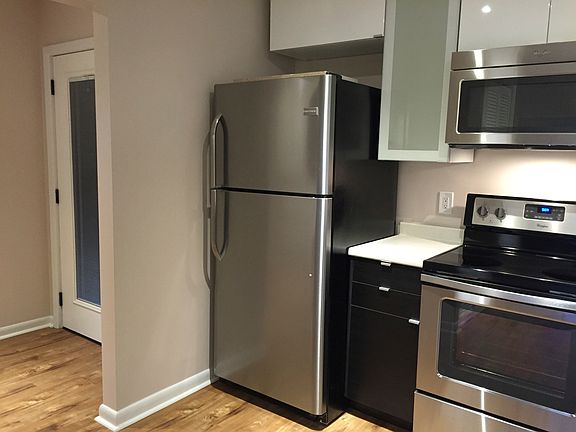 New kitchen and appliances