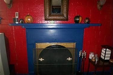 5th image of 1112 Eastwood Ave
