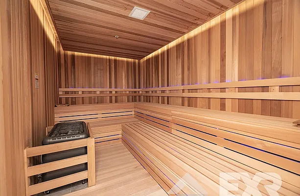 Rented by EXR | media 28