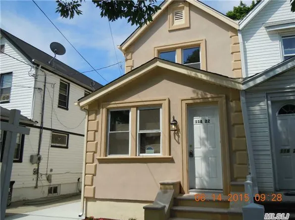 11822 202nd St, Saint Albans, NY 11412