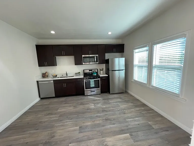 524 Lincoln Ave. — Photo 10