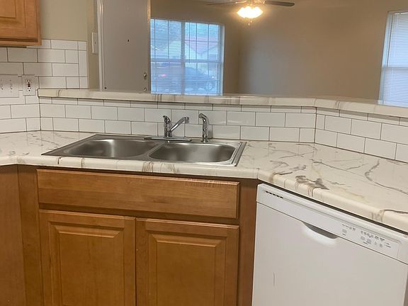 5th image of 2202 Smith Branch Blvd APT B