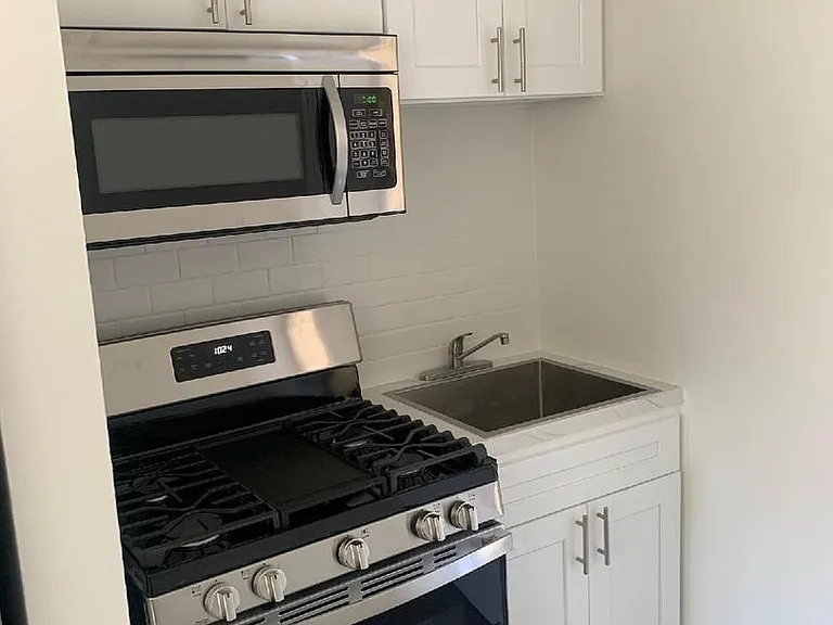 MC 1602 Winona Properties, LLC (140 Hoover) — Photo 5