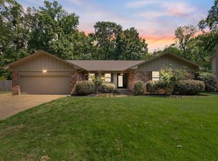 22 Dove Creek Cir, N Little Rock, AR 72116