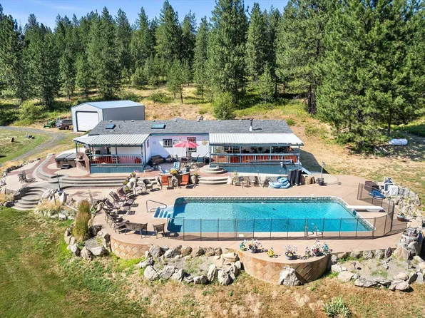 42401 N Malachi Ln, Elk, WA 99009