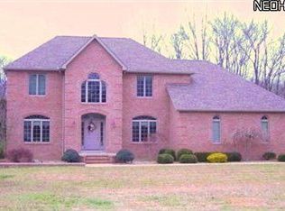 6605 Brookhollow Dr, Warren, OH 44481