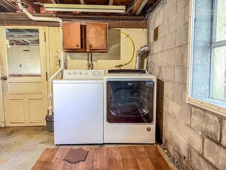 1011 Reading Rd — Photo 15
