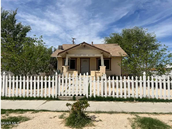 15957 K St, Mojave, CA 93501