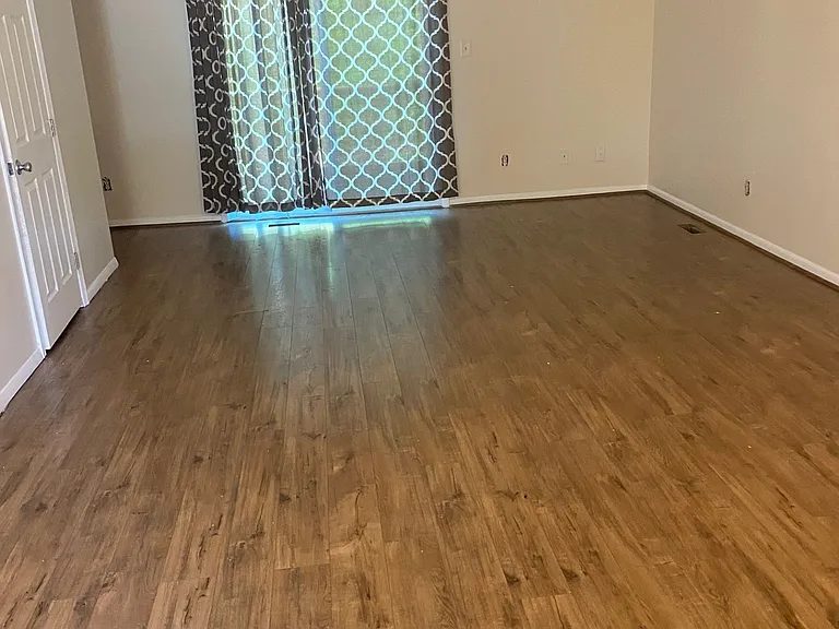 1046 Agate Dr #1 — Photo 5