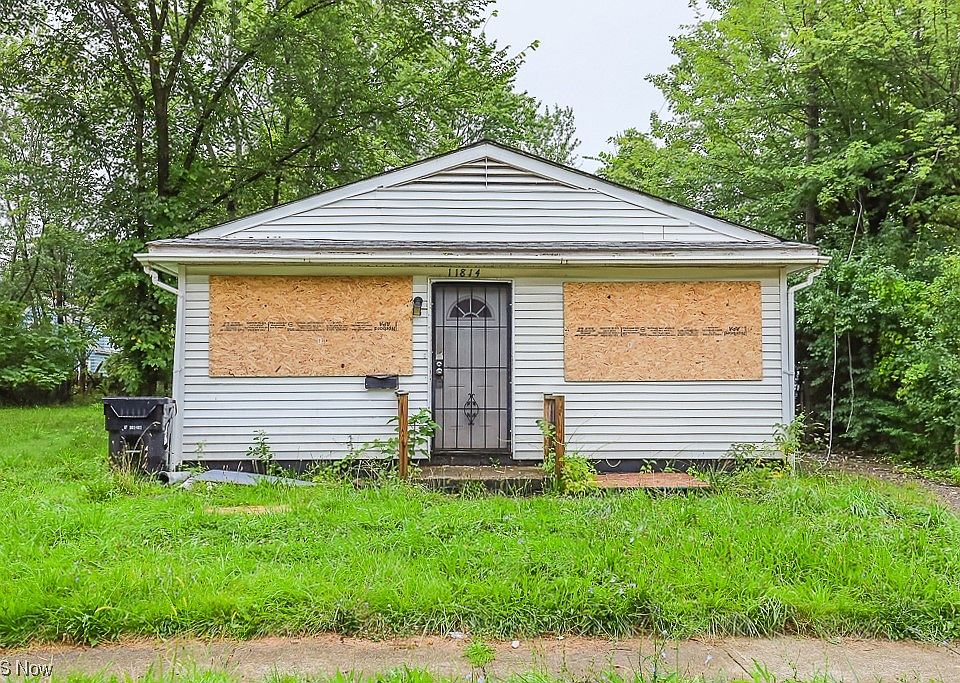 1st image of 11814 Craven Ave