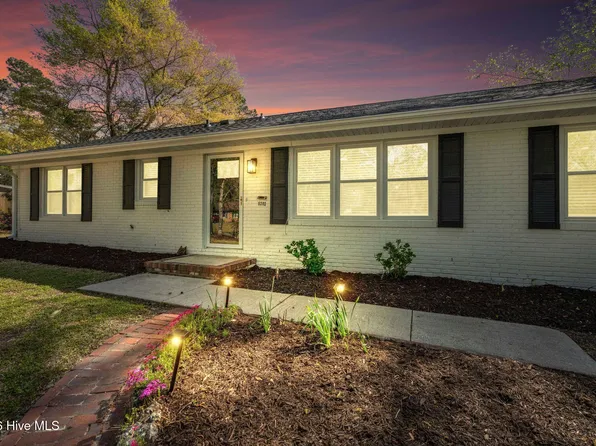 5202 Fitzgerald Drive, Wilmington, NC 28405