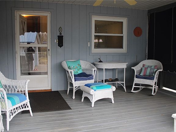 5th image of 110 Markle Rd