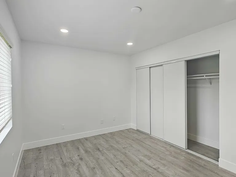 1626 Riverside Dr — Photo 19