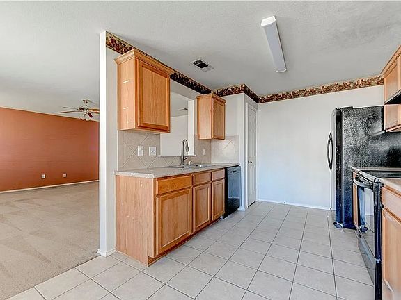 4th image of 3905 Basset Ct