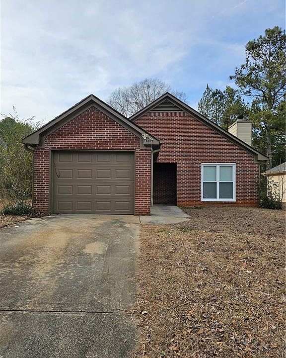 1st image of 1661 Riverchase Circle East NE