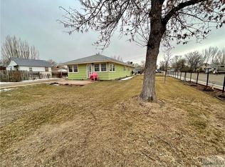 503 W 6th St, Fairview, MT 59221