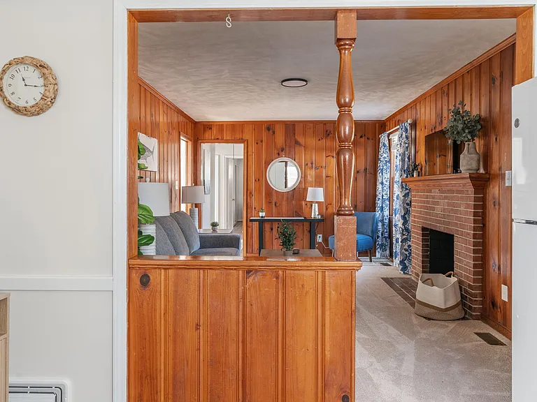 8702 Claymont Dr — Photo 38