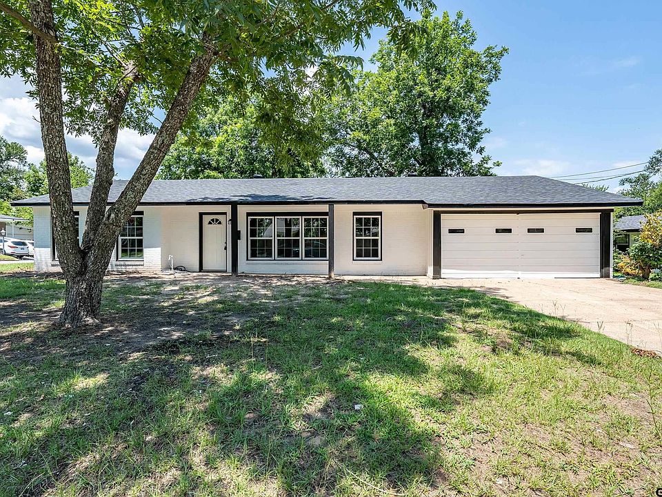 1st image of 2115 Crestwood Dr