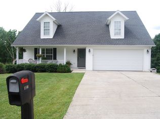 1146 Devane Ln, Frankfort, KY 40601