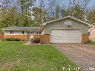 533 Nordberg Ave NW, Grand Rapids, MI 49504