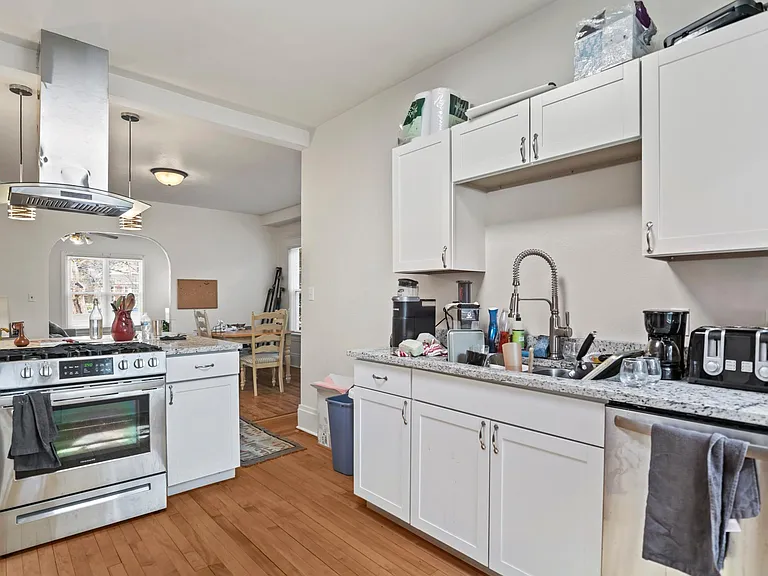 311 E San Rafael St — Photo 10